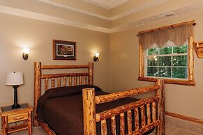 Sojourner's Lodge & Log Cabin Suites