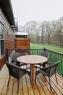 Sojourner's Lodge & Log Cabin Suites