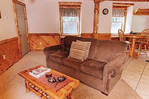 Sojourner's Lodge & Log Cabin Suites