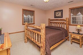 Sojourner's Lodge & Log Cabin Suites