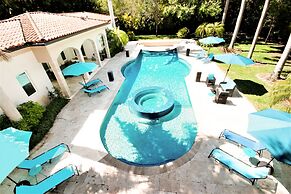 Bel Air Luxury Mansion