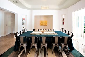 Bel Air Luxury Mansion