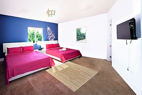 Bel Air Luxury Mansion