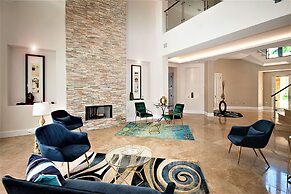 Bel Air Luxury Mansion