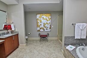 Bel Sole Penthouse 1801