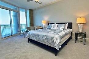 Bel Sole Penthouse 1801