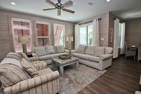 Lil Js Getaway at Romeo Beach #3