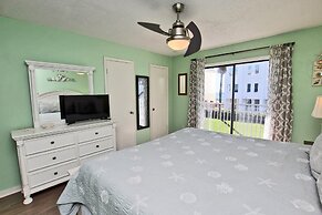 Seascape 102 by Youngs Suncoast