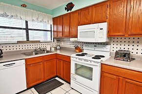 Seascape 102 by Youngs Suncoast