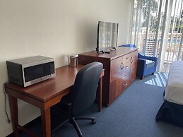 Miami Gardens Inn & Suites