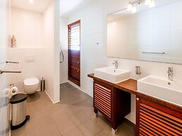 Luxurious Villa in Jan Thiel With Pool