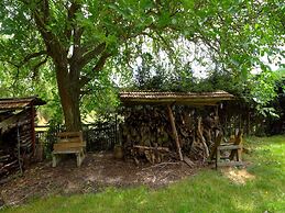 Lovely Apartment in Svinarov Czech Republic near Forest