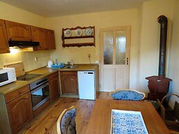 Holiday House Near Forest in Obora