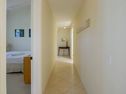 Sea-view Apartment in Mambo Beach Near Seaaquarium