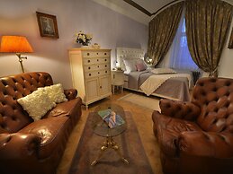 Luxurious Apartment Near River in Cezch Republic