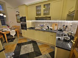 Luxurious Apartment Near River in Cezch Republic