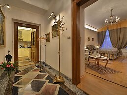 Luxurious Apartment Near River in Cezch Republic