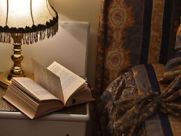 Luxurious Apartment Near River in Cezch Republic