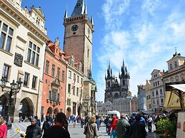 Unique Apartment in Praha Near River Vltava