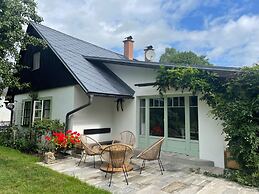Cozy Holiday Home in Knezice