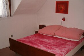 Townhouse in Bechyne With Private Pool