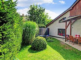 Lavish Cottage near Ski Area in Cerny Dul