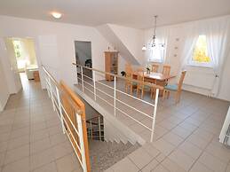 Spacious Villa With Swimming Pool