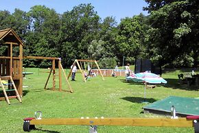 Mansion in Starkov With Shared Pool