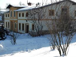 Authentic Farmhouse in Bozanov With Private Garden