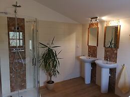 Authentic Farmhouse in Bozanov With Private Garden
