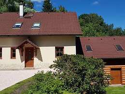 Elite Cottage in Turnov near Ski Area