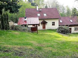 Elite Cottage in Turnov near Ski Area