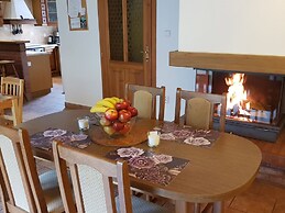 Elite Cottage in Turnov near Ski Area