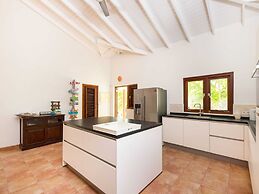 Villa in Jan Thiel With Pool