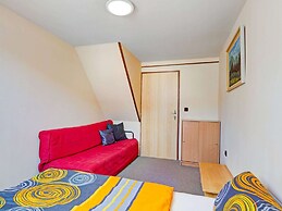 Modern Holiday Home in Cerny Dul With Garden