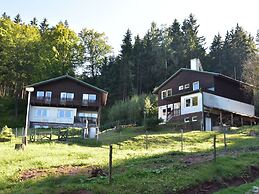 Cozy Chalet in Dolni Brusnice With Swimming Pool