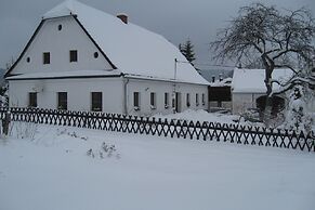 Unique Renovated Bakery in Landhouse