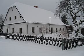Unique Renovated Bakery in Landhouse