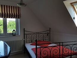 Quiet Holiday Home in Fliemstorf Germany near Beach