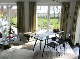 Quiet Holiday Home in Fliemstorf Germany near Beach