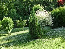 Spacious Villa With Private Swimming Pool