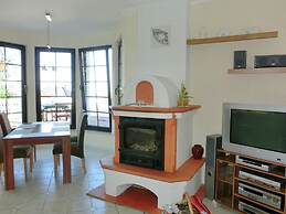 Spacious Villa With Private Swimming Pool