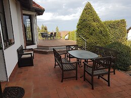 Spacious Villa With Private Swimming Pool