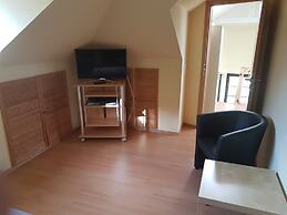 Spacious Villa With Private Swimming Pool