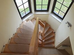 Spacious Villa With Private Swimming Pool