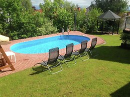 Spacious Villa With Private Swimming Pool