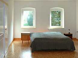 Apartment in a Villa With Park in Grossschirma