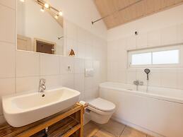 Modern Bungalow on the Baltic Sea