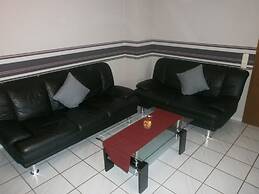 Modern Holiday Apartment With Large Garden Near the River Moselle