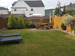Modern Holiday Apartment With Large Garden Near the River Moselle